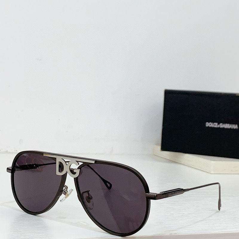 D&G Sunglasses 372